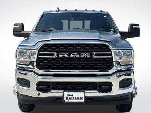 Used 2024 RAM 3500 Tradesman w/ Towing Technology Group AWD/4WD image 11