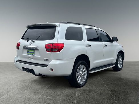 Used 2016 Toyota Sequoia Platinum image 8