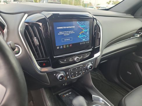 Used 2023 Chevrolet Traverse Premier w/ LPO, Cargo Package image 19