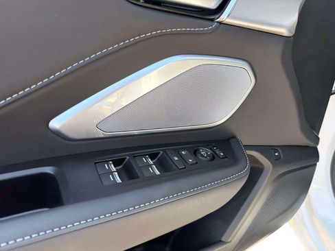 Used 2025 Acura RDX SH-AWD w/ Technology Package image 18