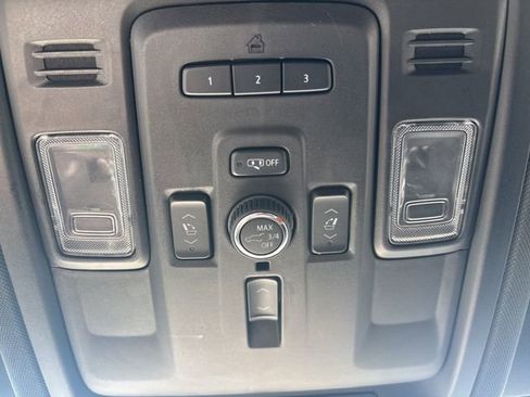 Used 2024 Chevrolet Tahoe Premier image 59