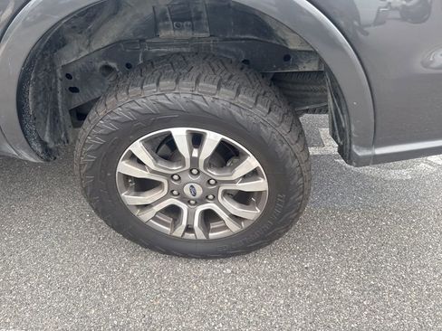 Used 2019 Ford Ranger Lariat w/ Technology Package image 11