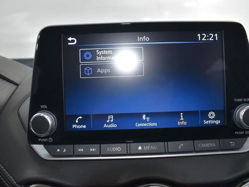 Used 2024 Nissan Sentra SV image 24