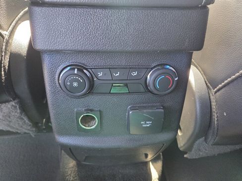 Used 2015 Ford Explorer Sport image 13