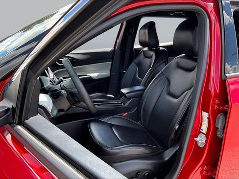 Used 2025 Jeep Compass Limited AWD/4WD image 8