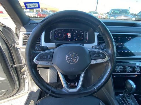 Used 2023 Volkswagen Atlas Cross Sport SEL R-Line image 22