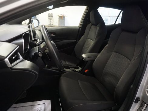 Used 2023 Toyota Corolla SE image 16