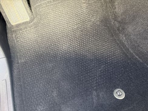 Used 2017 Toyota 4Runner SR5 Premium image 17