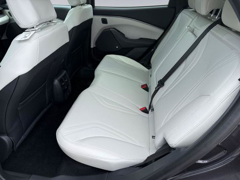 Used 2022 Ford Mustang Mach-E Premium RWD image 17