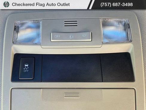 Used 2018 Toyota Tacoma SR5 RWD image 17