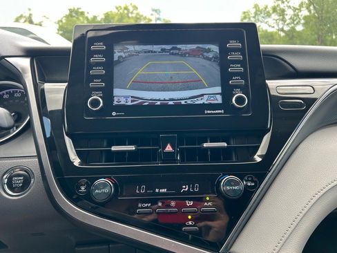 Used 2023 Toyota Camry LE image 27