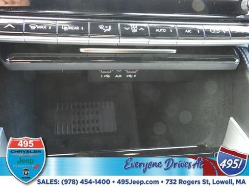 New 2026 Jeep Grand Wagoneer 4WD image 47