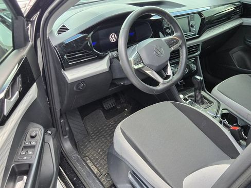 Certified 2023 Volkswagen Taos S FWD image 5