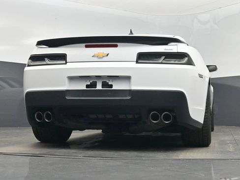 Used 2014 Chevrolet Camaro SS w/ SS Performance Package image 36