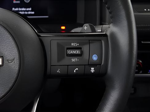 Used 2024 Nissan Rogue Platinum w/ Platinum Premium Package FWD image 27