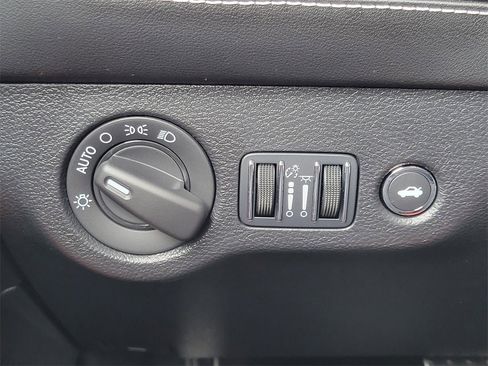 Used 2023 Dodge Challenger SRT Hellcat Redeye image 13