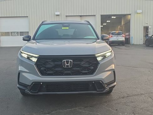 Used 2025 Honda CR-V Sport-L image 2