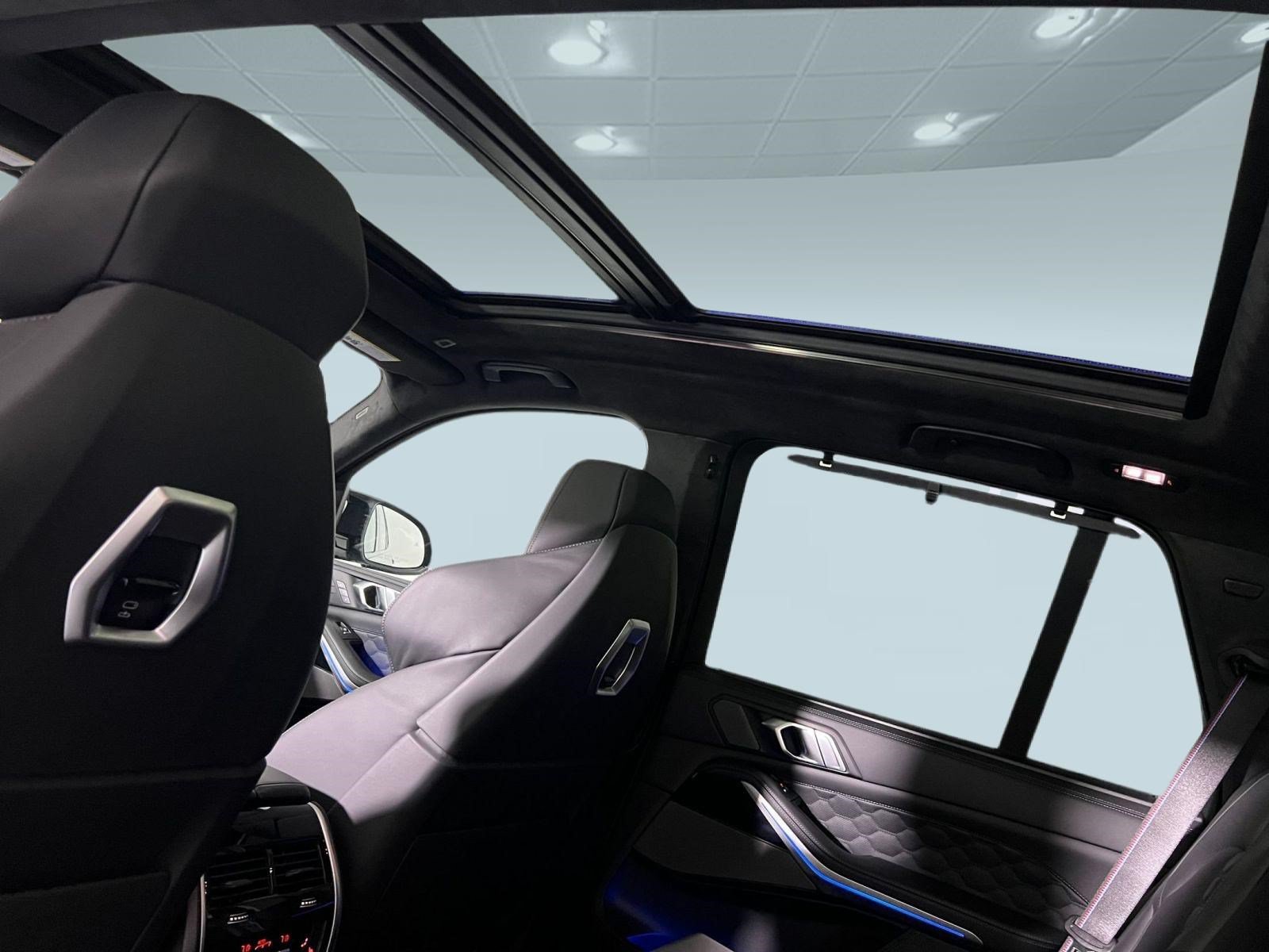 New 2026 BMW X5 M Competition w/ Executive Package AWD/4WD image 35