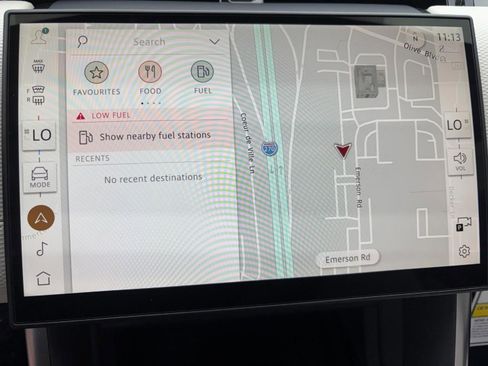 Used 2025 Land Rover Discovery Sport Dynamic SE image 20