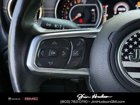 Used 2022 Jeep Gladiator Overland AWD/4WD image 29