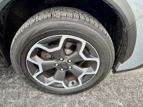 Used 2015 Subaru Crosstrek 2.0i Limited image 8