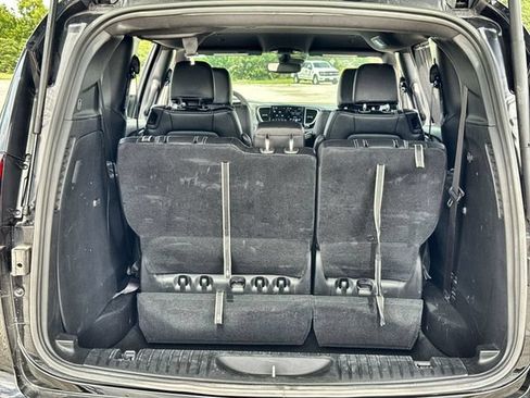 Used 2025 Chrysler Pacifica Select FWD image 23