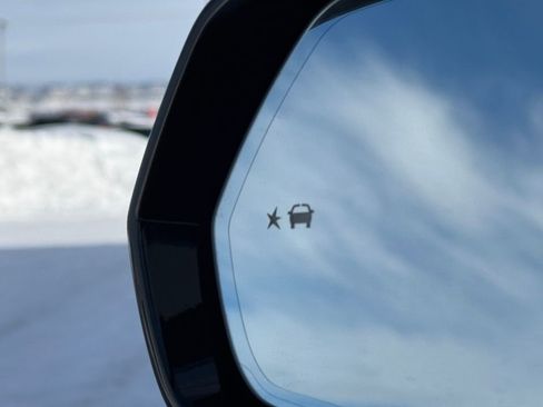 New 2025 Cadillac XT6 Luxury image 39