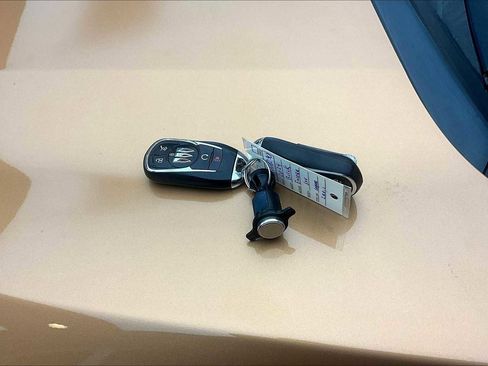 Used 2024 Buick Encore GX Sport Touring w/ Comfort Package image 13