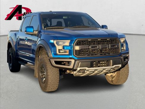 Used 2018 Ford F150 Raptor w/ Equipment Group 802A Luxury image 5