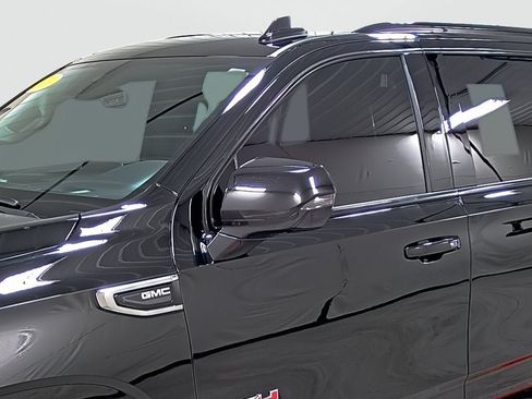 Used 2023 GMC Yukon AT4 w/ Max Trailering Package AWD/4WD image 8
