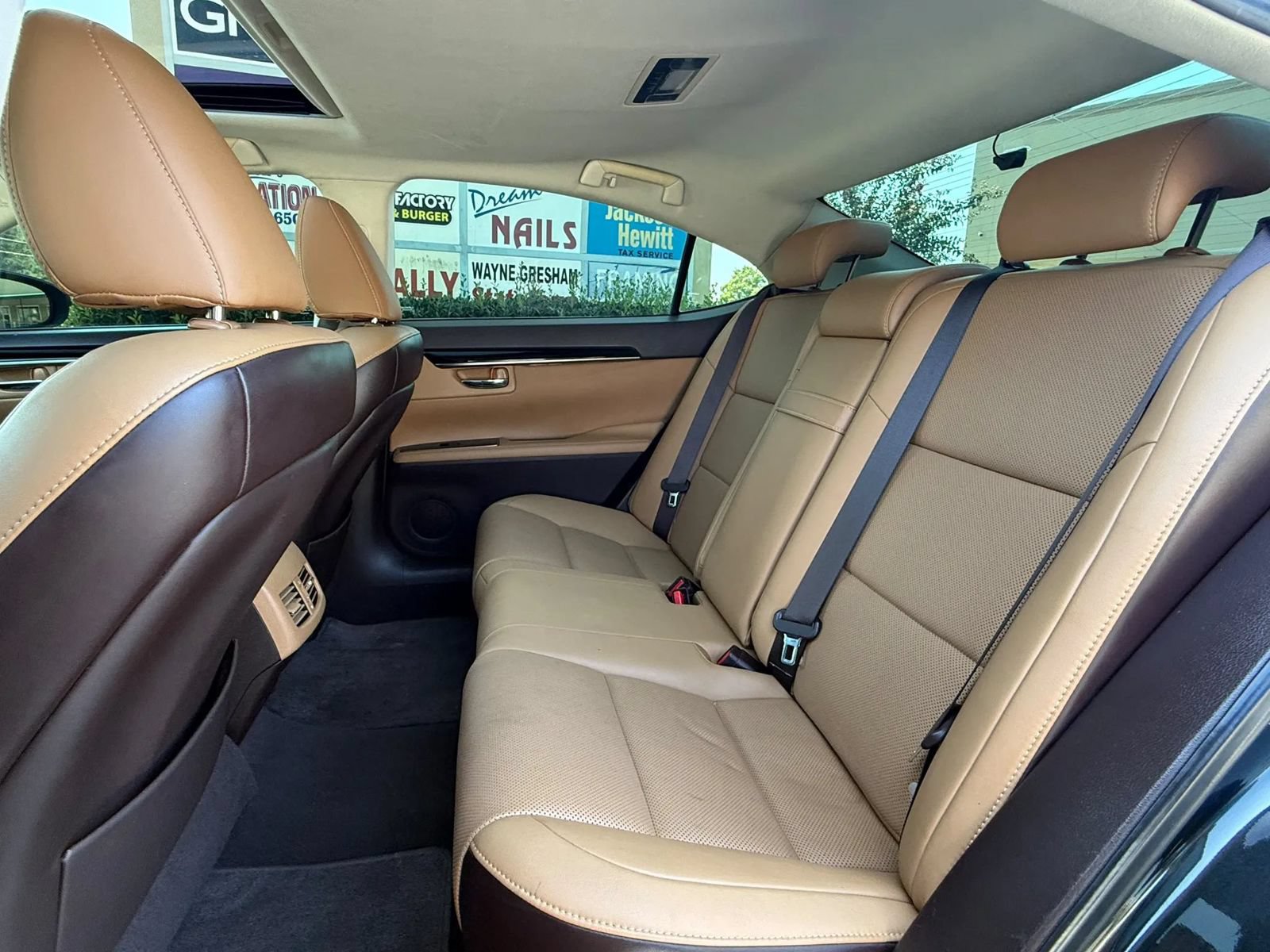 Used 2016 Lexus ES 350 FWD image 16