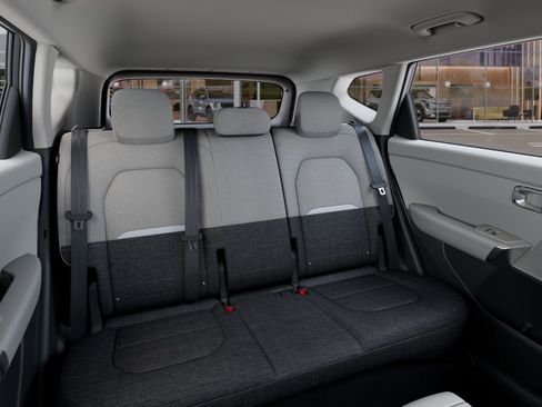 New 2027 Kia Seltos LX AWD/4WD image 16
