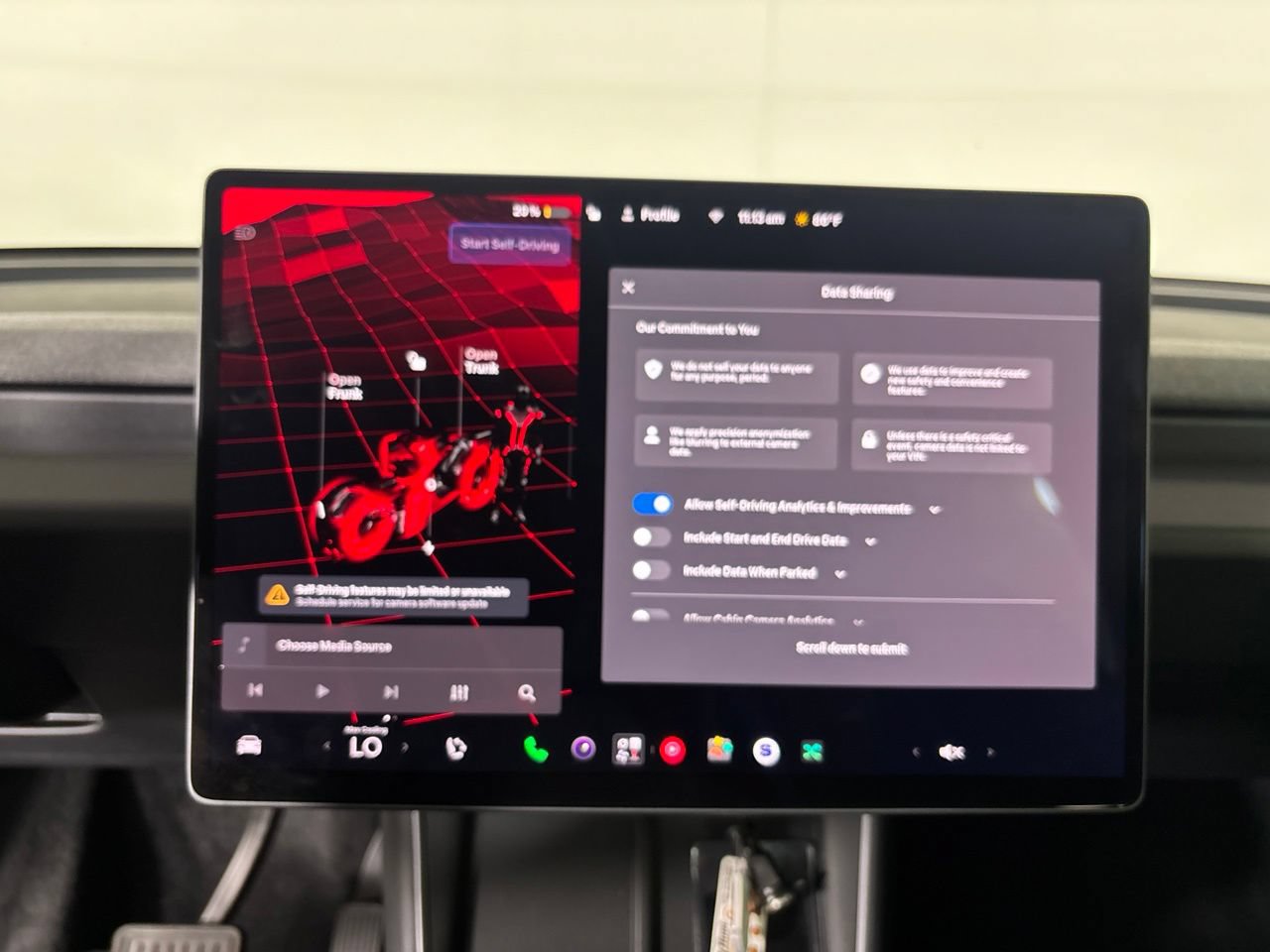 Used 2026 Tesla Model Y 2WD image 11