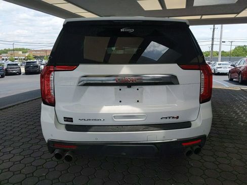 Used 2022 GMC Yukon AT4 AWD/4WD image 7