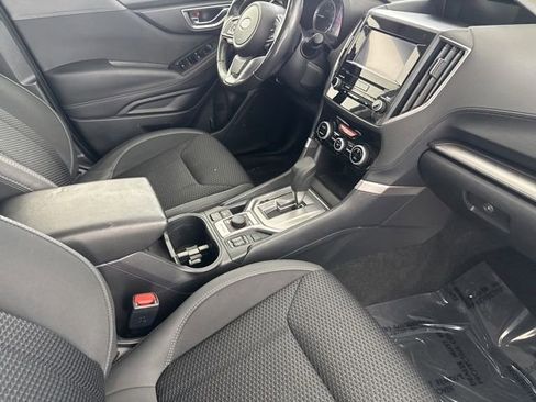 Used 2023 Subaru Forester Premium AWD/4WD image 21