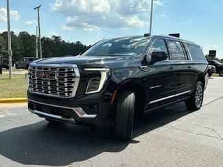 New 2026 GMC Yukon XL Denali w/ Denali Reserve Package AWD/4WD video 1
