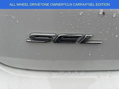 Used 2024 Ford Edge SEL AWD/4WD image 13