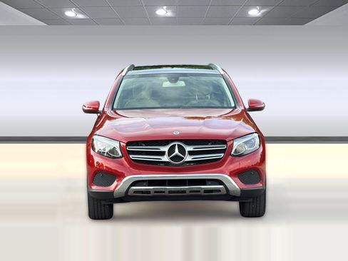 Used 2019 Mercedes-Benz GLC 300 image 6