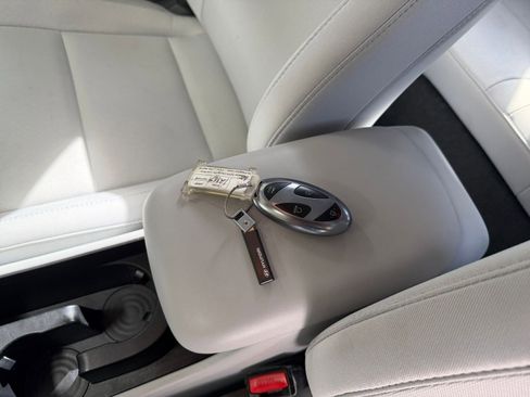 Used 2025 Hyundai Kona SEL image 22