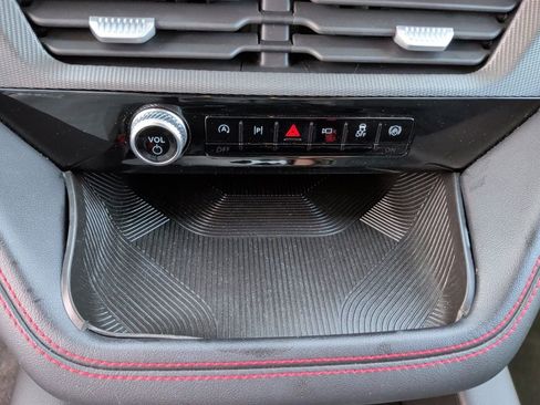 Used 2025 Ford Explorer ST-Line image 30