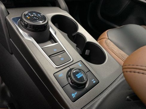 New 2025 Ford Bronco Sport Outer Banks w/ Sasquatch Outer Banks Package image 35