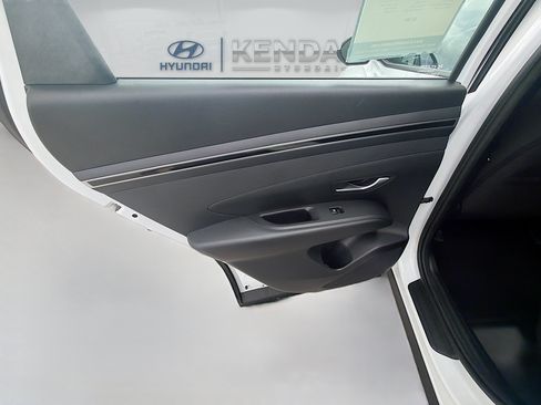 Used 2024 Hyundai Tucson SE FWD image 22