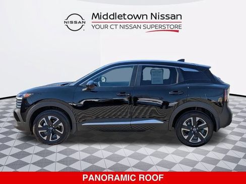 Certified 2025 Nissan Kicks SV w/ SV Premium Package AWD/4WD image 7