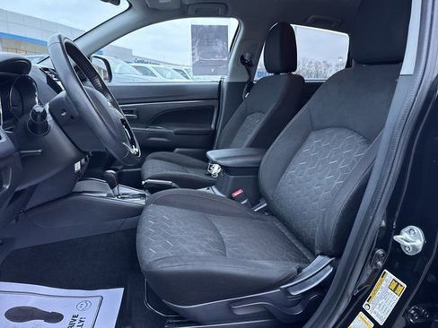 Used 2022 Mitsubishi Outlander Sport LE image 9