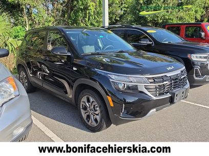 Certified 2024 Kia Seltos LX