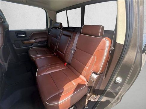 Used 2014 Chevrolet Silverado 1500 High Country w/ High Country Premium Package AWD/4WD image 24