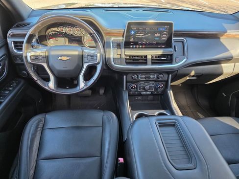 Used 2021 Chevrolet Suburban LT image 27