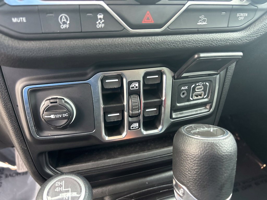 Used 2026 Jeep Gladiator Sport AWD/4WD image 39