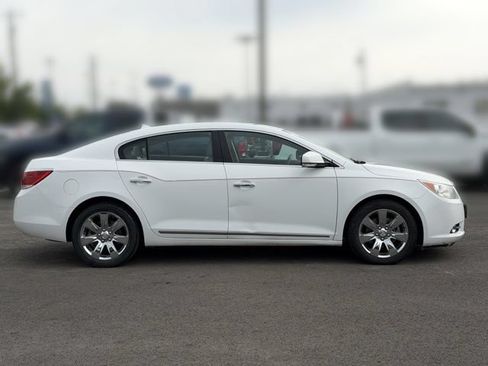 Used 2010 Buick LaCrosse CXL FWD image 9