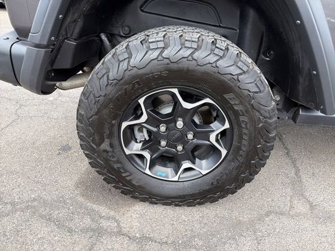 Used 2022 Jeep Wrangler Unlimited Rubicon 4xe w/ Steel Bumper Group AWD/4WD image 33